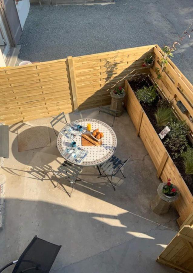 Apt Rdc Avec Sa Terrasse Privee Saint-Malo Exterior photo